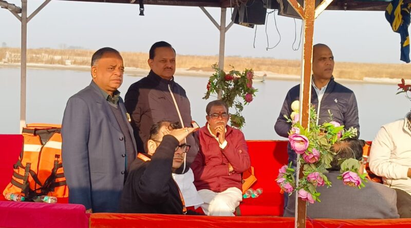 up-ganga-river-front-give-new-direction