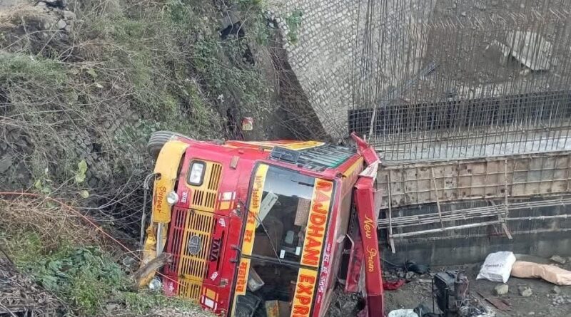 accident-road-crash-injured