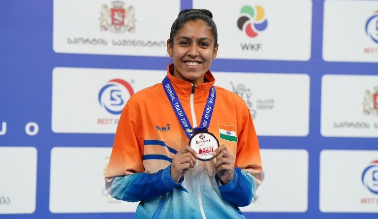 sports-karate-alisha-sai