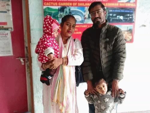 car-overturned-chil-burned-alive