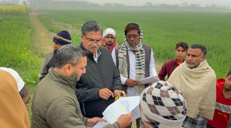 zakir-hussain-along-with-electricity-department-of