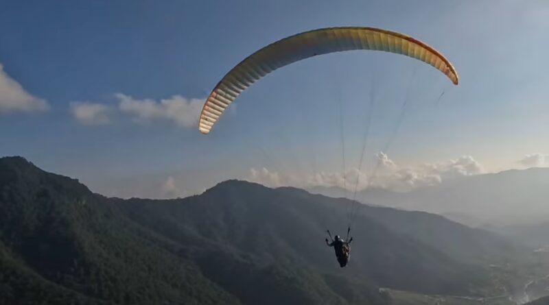 kathmandu-paragliding-adventure