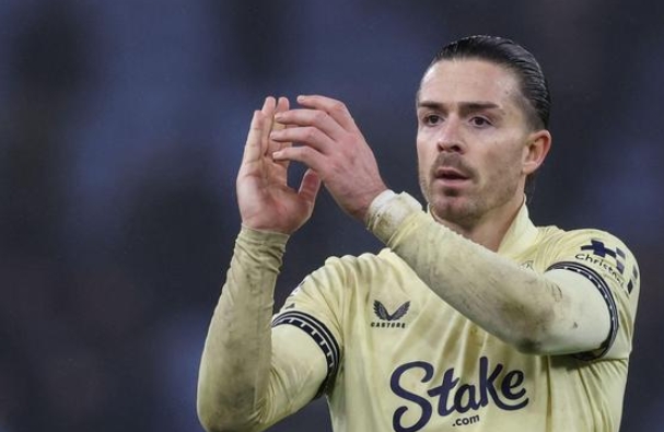 sports-football-grealish-footsurgery