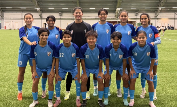 sports-football-indiau20women