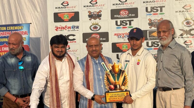 vijender-gupta-cricket-tournam