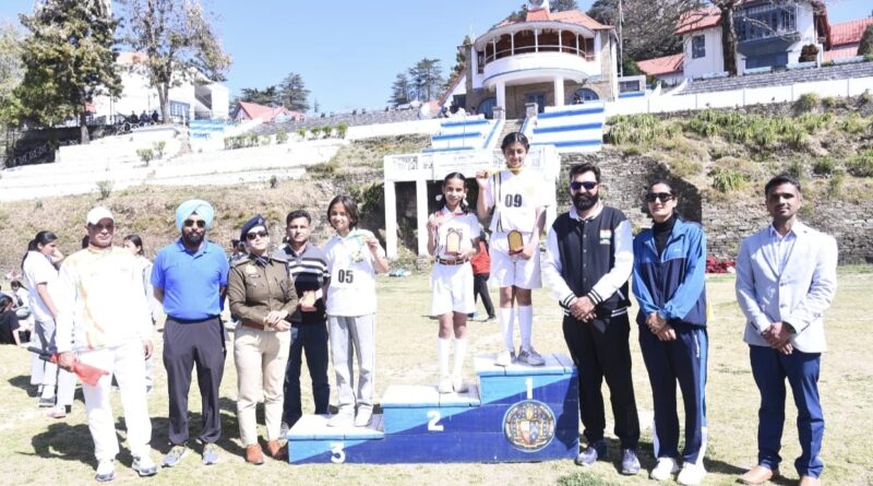 mahila-diwas-run-women