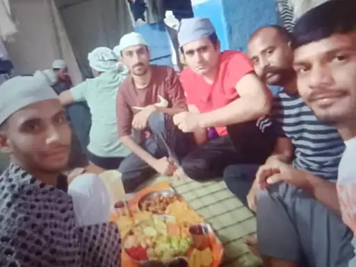jail-iftar-party-photos-viral