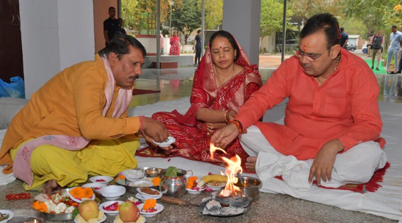 cm-prayers-new-years-