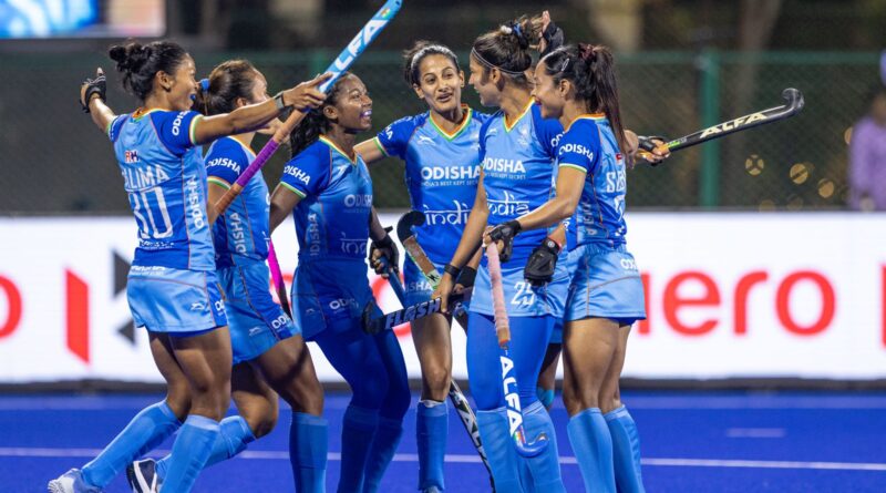 sports-hockey-indianwomensteam-argentina