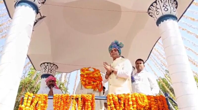 babasaheb-gave-such-a-constitu