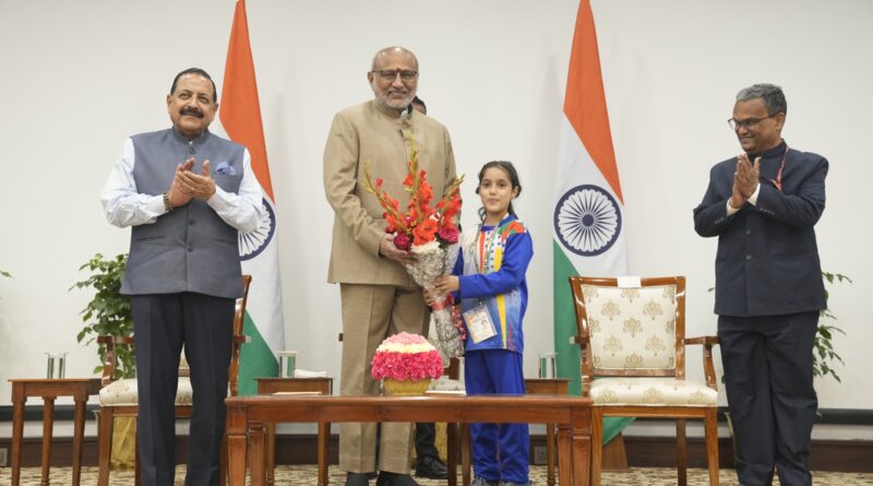 jk-youth-delegation-meets-vp