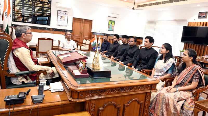 hr-governor-meet-new-ias-