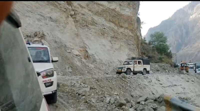 jyotirmath-malari-road-traffic