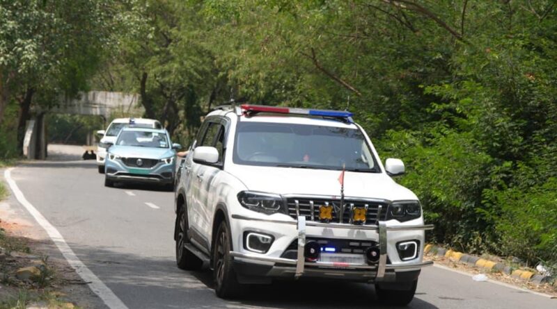 rekha-gupta-convoy-four-vehicl