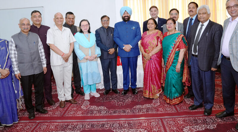 uk-governor-held-meeting