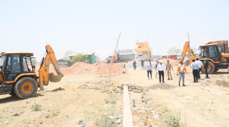 kda-demolishes-illegal-plotting-across-fifteen-big