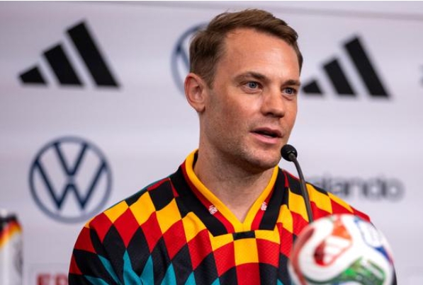 sports-football-neuer-retire-fifawc