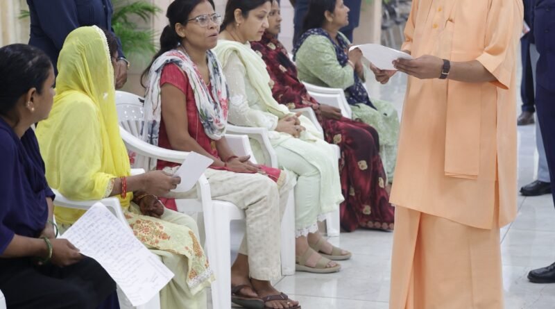 up-cm-yogi-janta-darshan