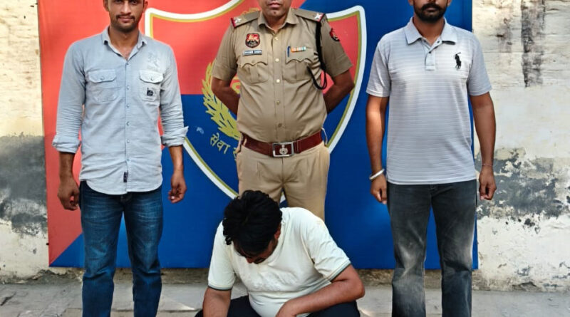 four-drug-smugglers-arrested