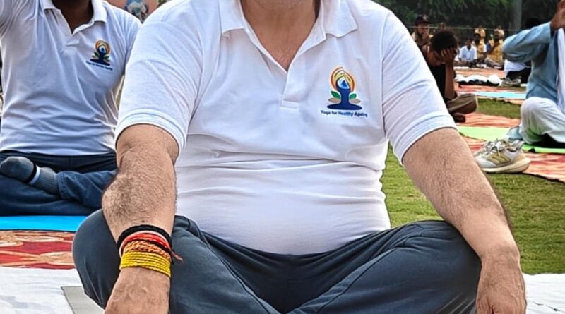 yoga-has-served-to-unite-world