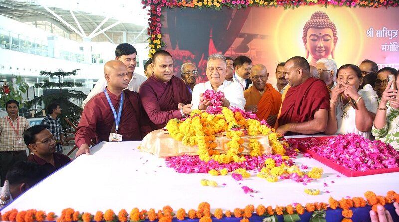 mp-grand-welcome-for-the-sacred-bone-relics-of-lor