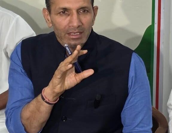liquor-smuggling-drugs-congress-government-jitu-pa