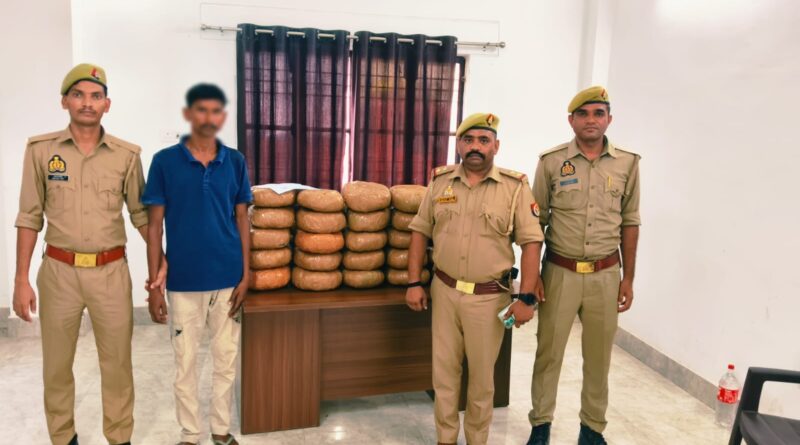 sumuggler-arrested-104-kg-cannabis-