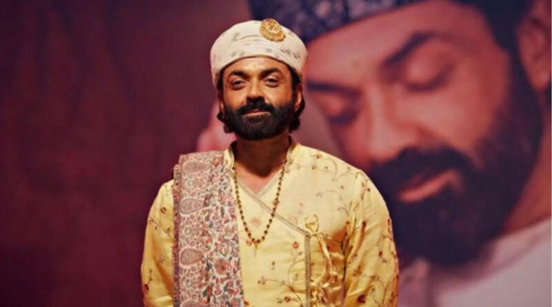 bobby-deol-seen-again-ashram-4