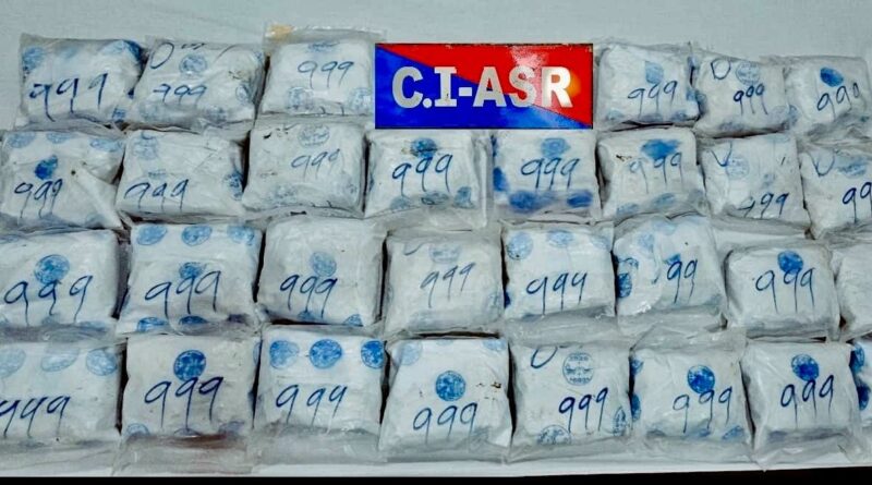 pb-amritsar-heroin-recovered-two-smugglers-arreste