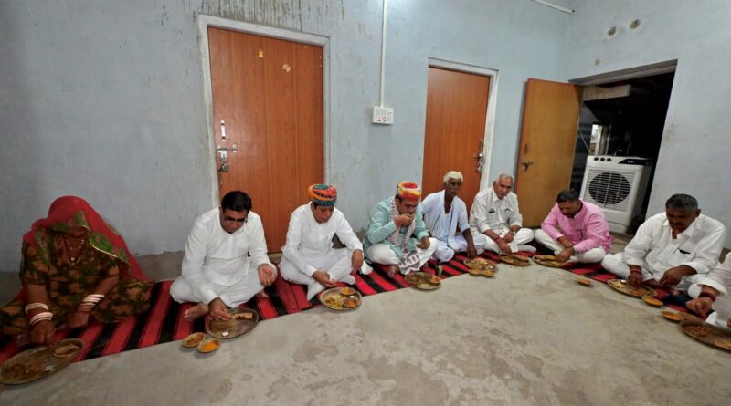cm-bhajanlal-sharma-meal