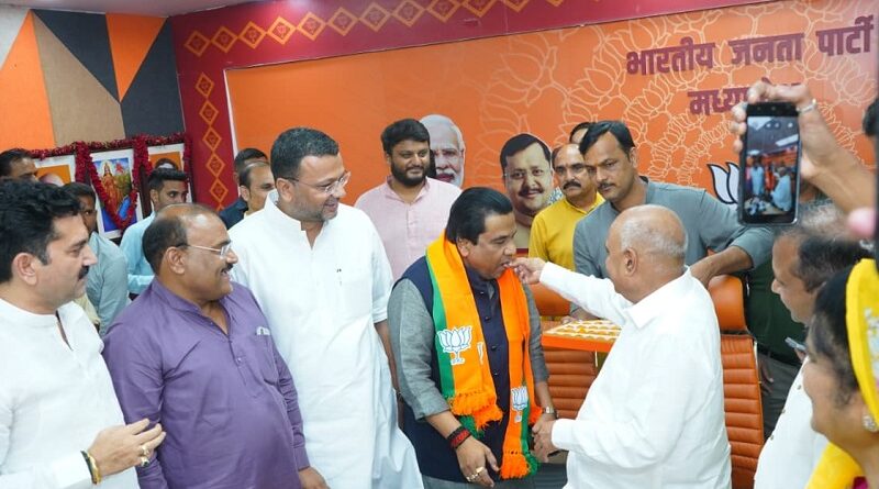 mp-former-congress-state-general-secretary-rakesh-