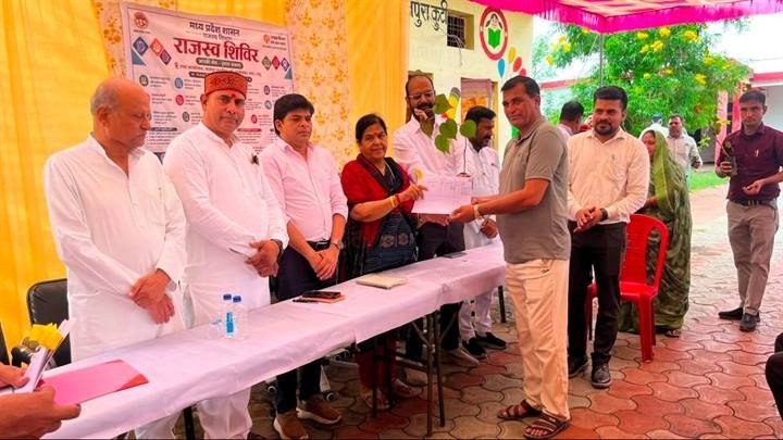 mp-indore-citizens-received-immediate-resolution-o