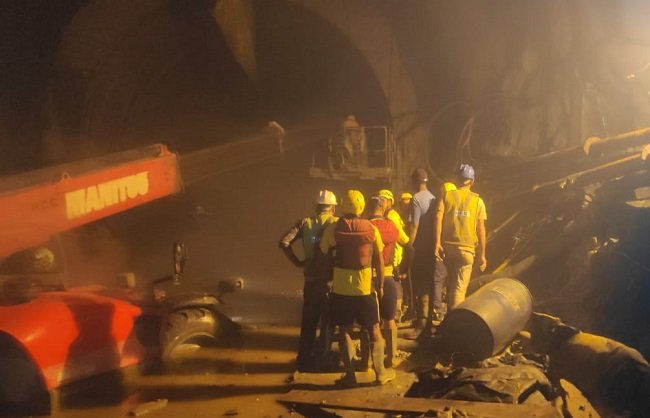 uk-pipalkoti-tunnel-accident