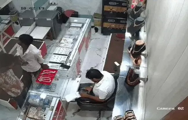 miscreants-loot-jewelersshop