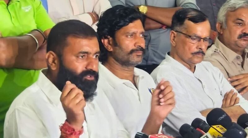 karni-sena-issues-warning