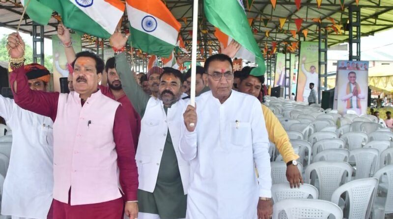 mantri-panwar-aur-taitwal-ne-k