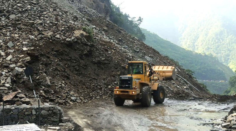 nepal-rain-landslide-hw-block