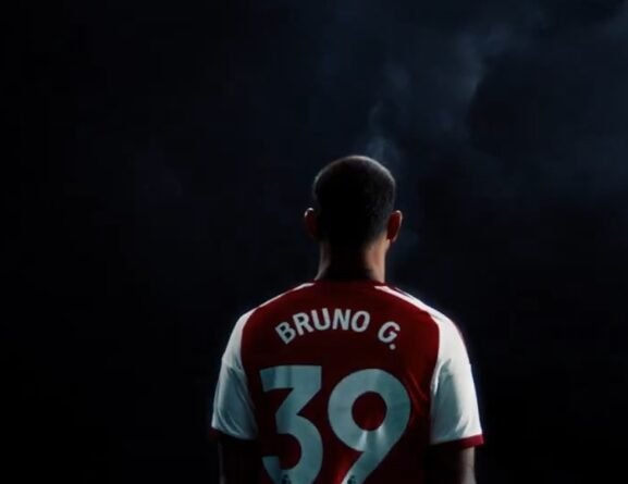 sports-football-arsenal-signs-bruno-