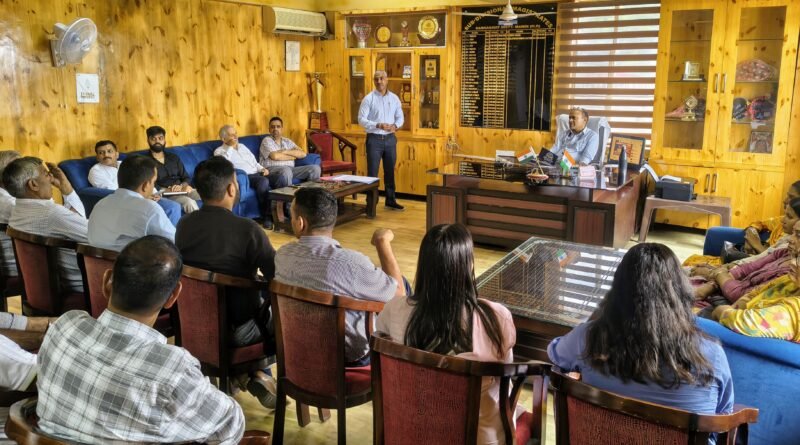 meeting-sub-div-aawara-pashu-n