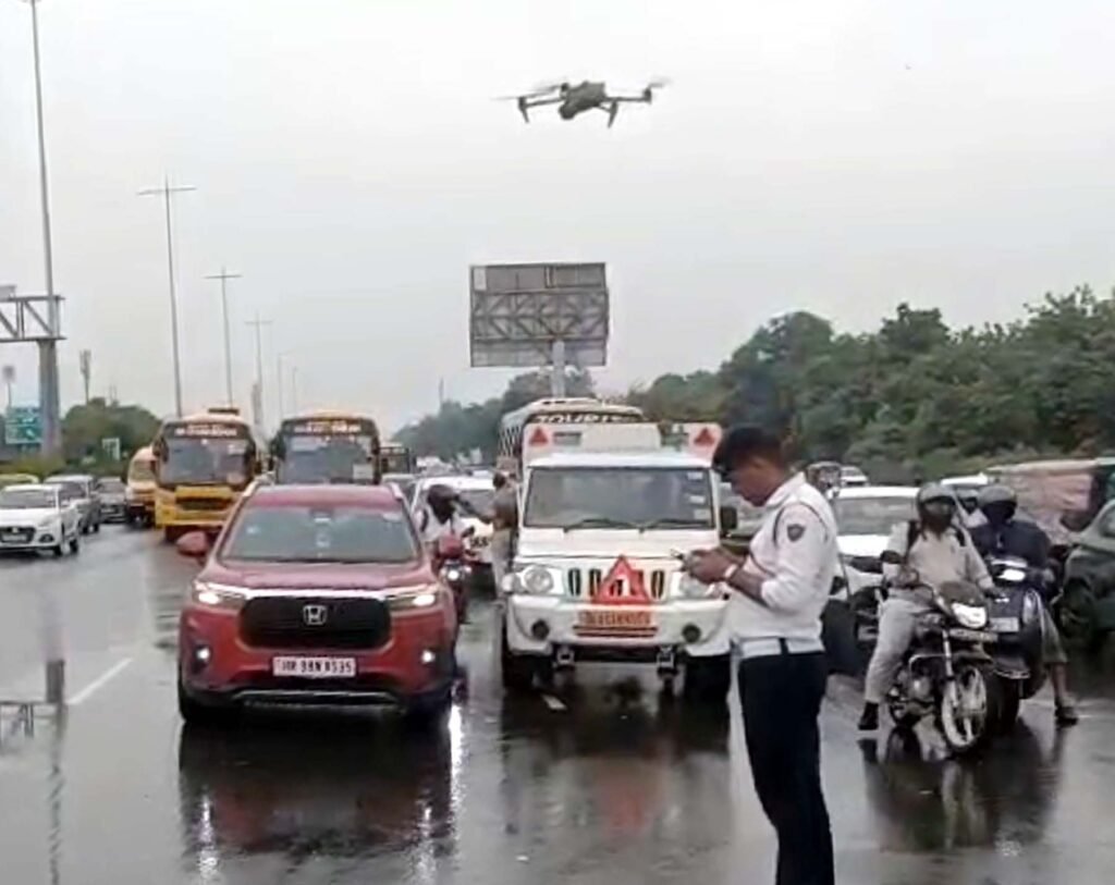 gurugram-traffic-police-drone