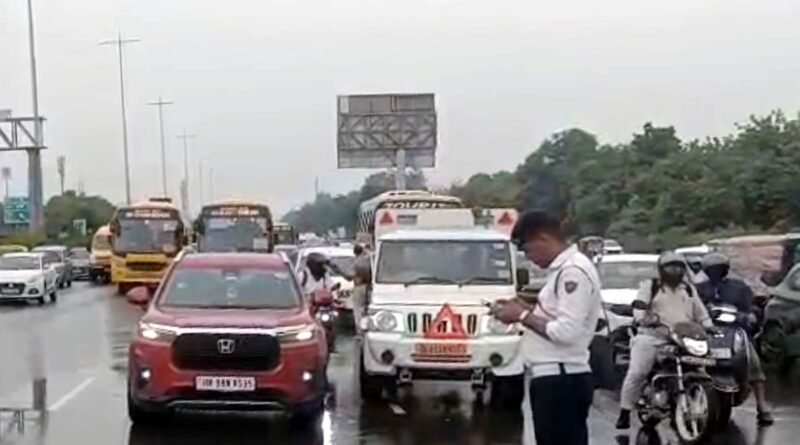 gurugram-traffic-police-drone