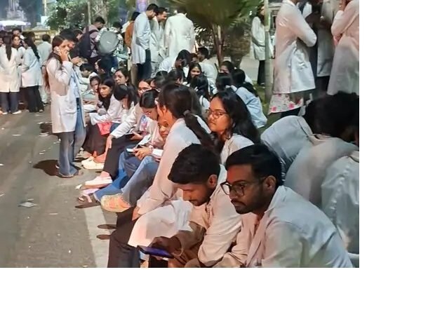 intern-doctors-boycott-hamidia-opd-and-elective-ot
