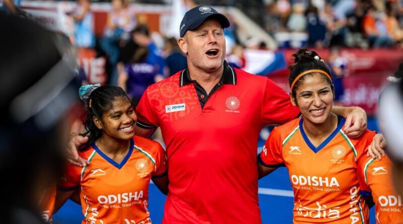 sports-hockey-indian-team-asian-games-marijne