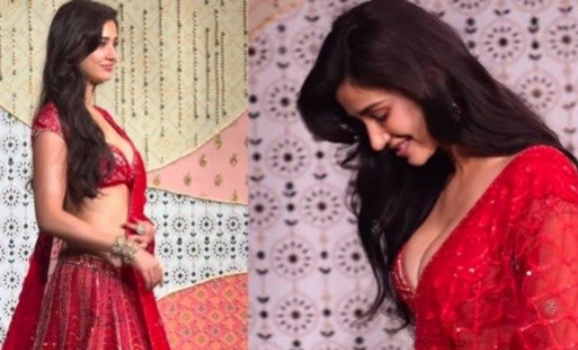 disha-arrives-ganpati-puja-questions-raised-attire