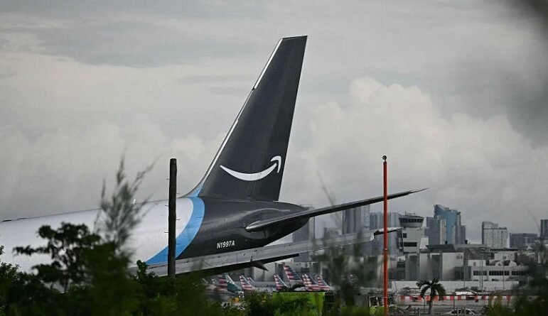 us-cargo-plane-crash-5-dead-