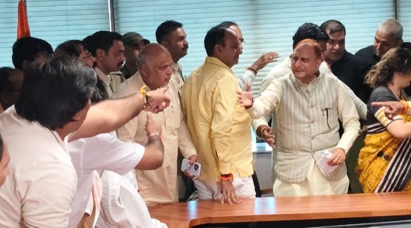 aap-councillor-attempted-democratic-constitutional