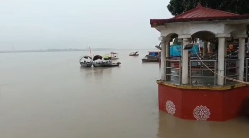 ganga-water-level-rises-again