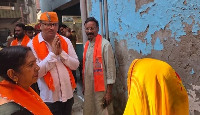 up-public-service-mla-cant-bjp