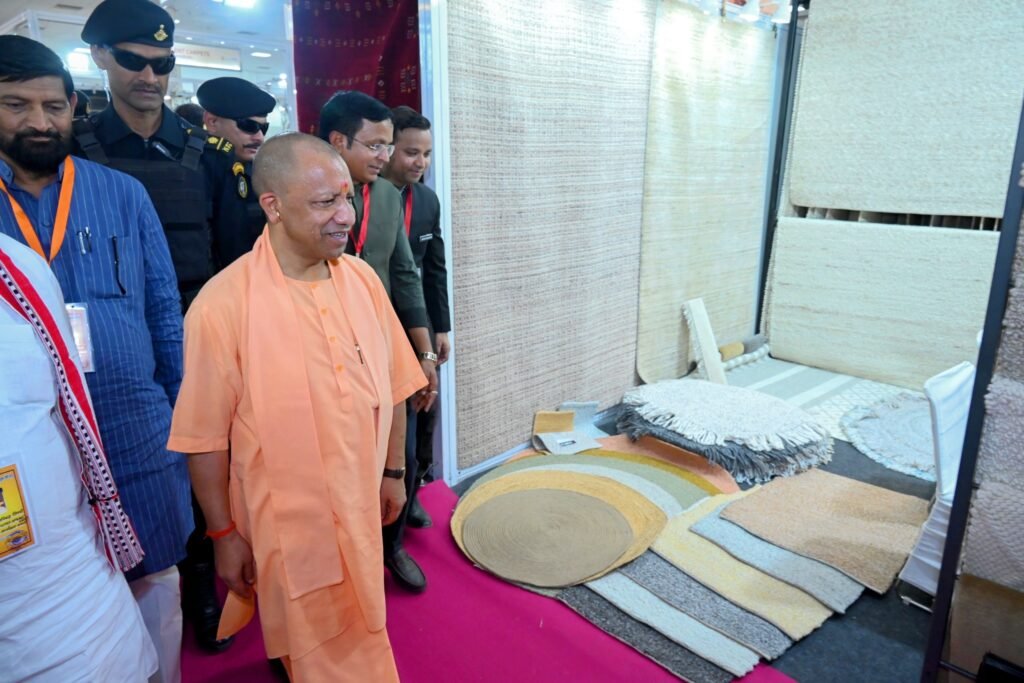 up-cm-yogi-india-carpet-expo-speech