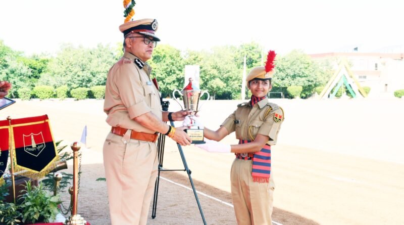 438-female-constables-honour